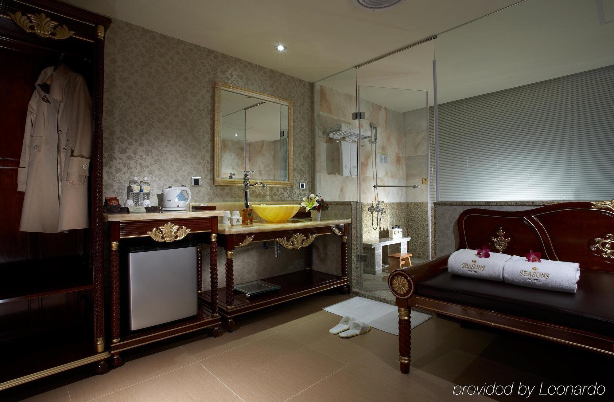 Royal Seasons Hotel Beitou Taipeh Exterior foto