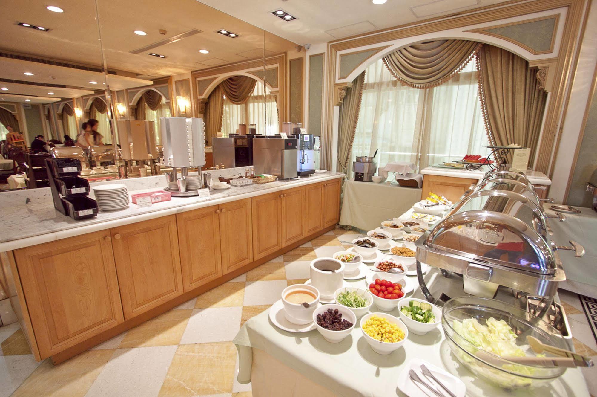 Royal Seasons Hotel Beitou Taipeh Exterior foto
